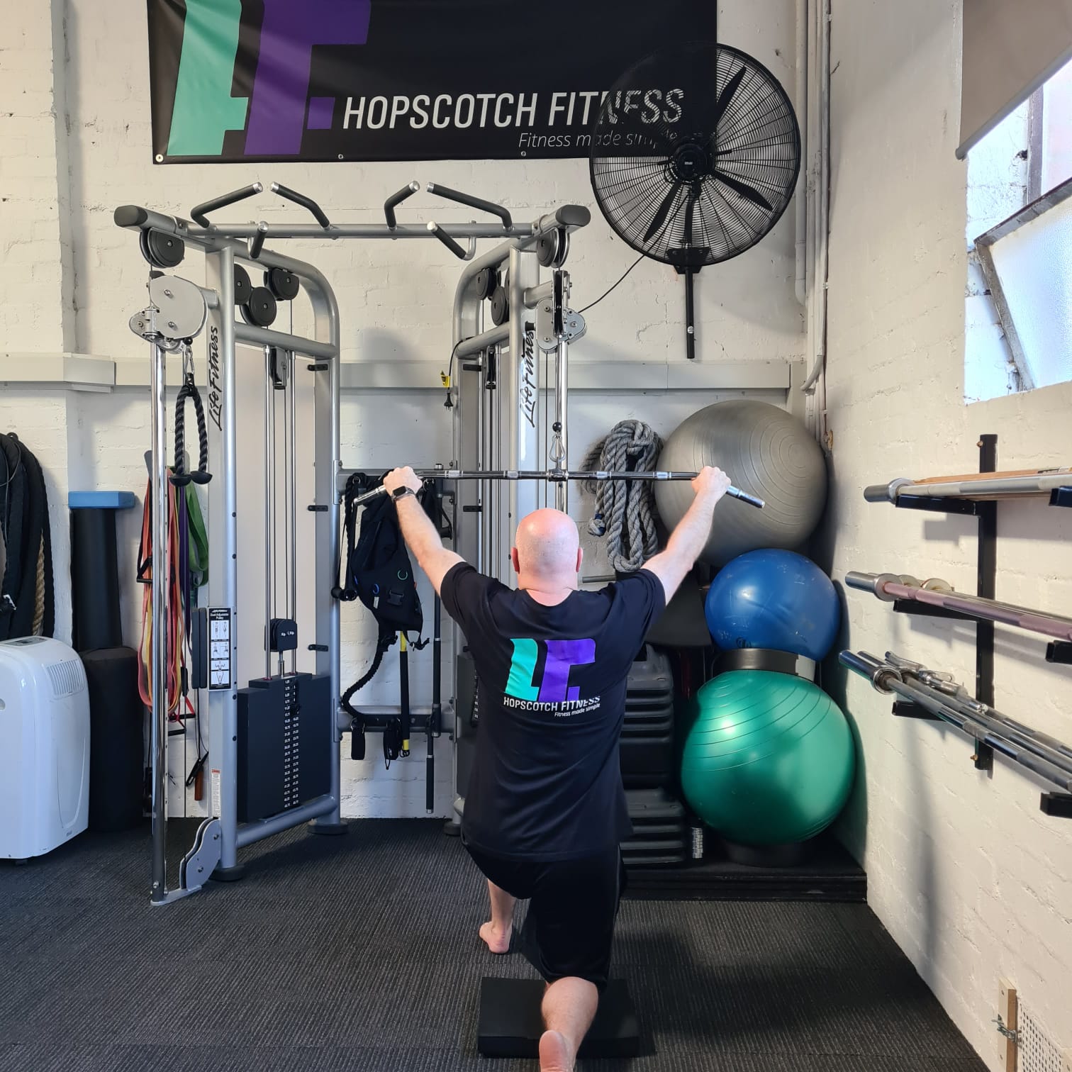 Lat pulls down during a personal training session. Hopscotch Fitness Burwood (03) 9808 6942