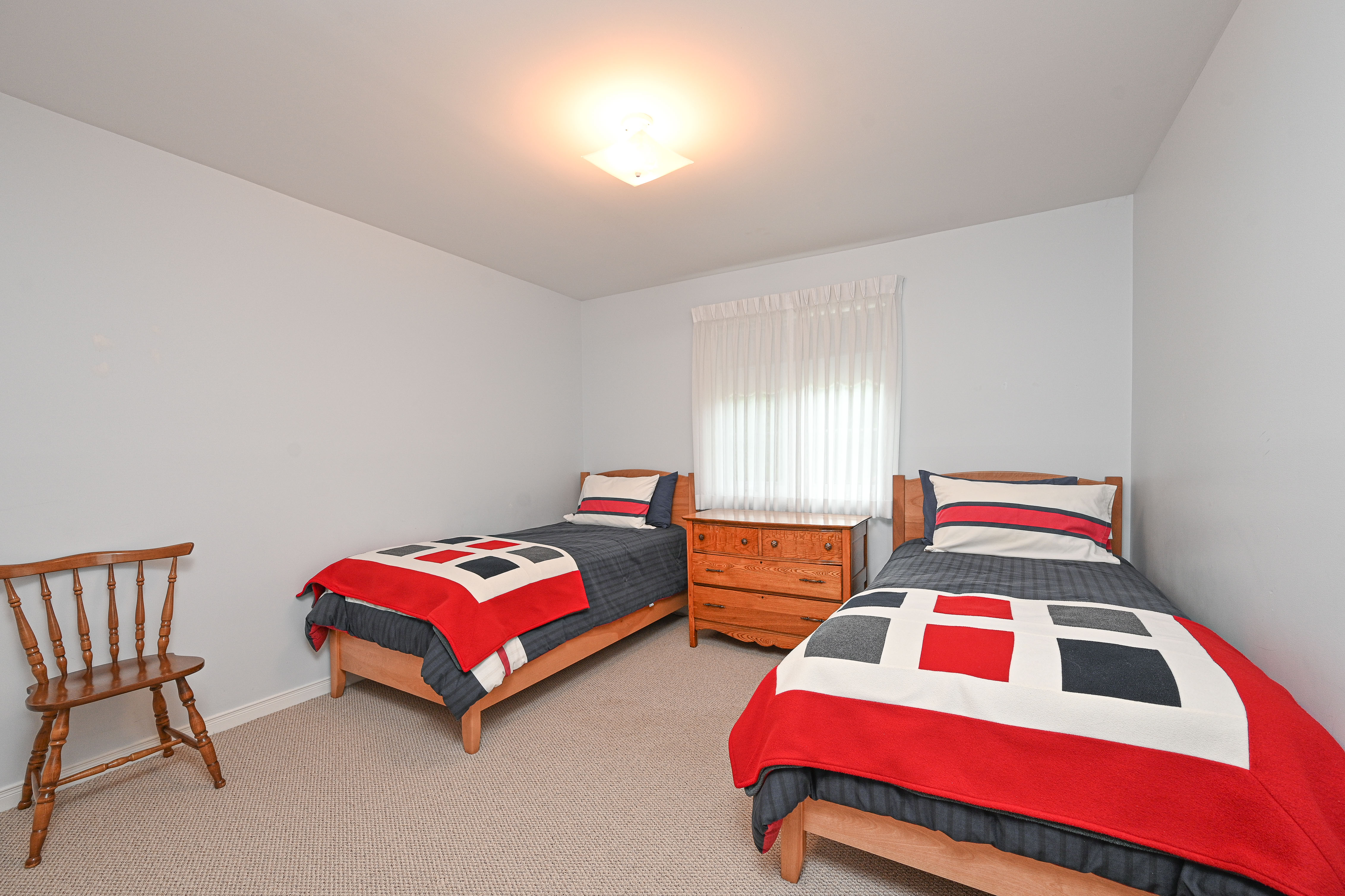 Images Leif Olson - Ottawa Real Estate Agent - Hamre Team RE/MAX Affiliates