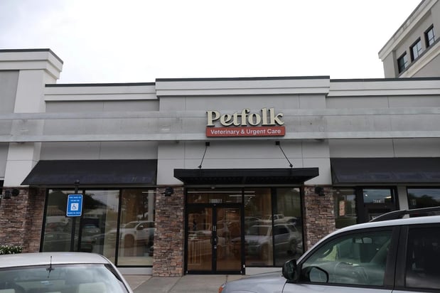Images Petfolk Veterinary & Urgent Care - Sandy Springs