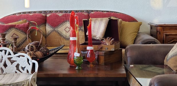 Images J and B Furniture Consignments