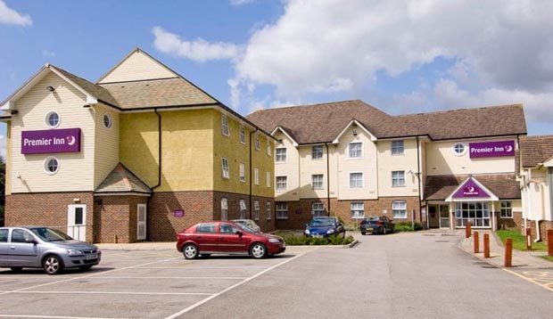 Premier Inn Hull North - Hotels in Hull HU7 3DD - 192.com