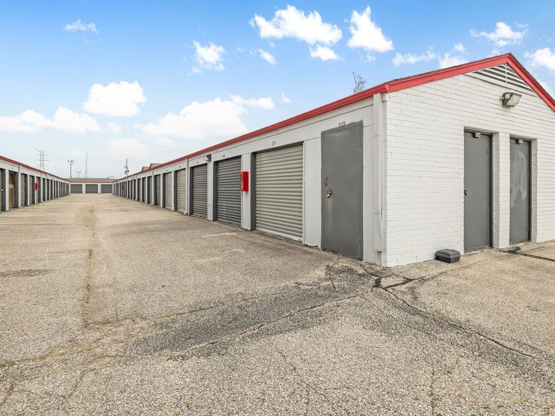 Exterior Units - null at null, null, null null 