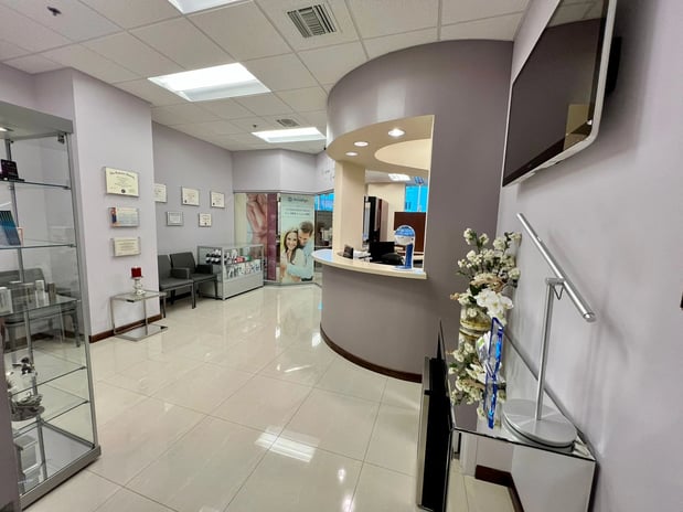 Images Center for Excellence in Dentistry Institute