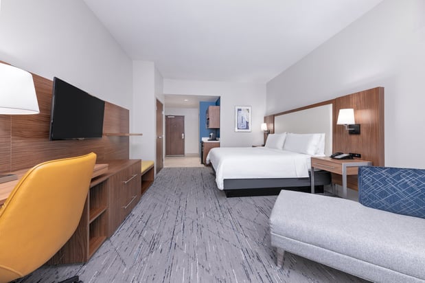 Images Holiday Inn Express & Suites Houston S - Medical Ctr Area by IHG