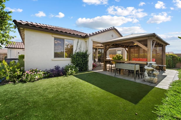 Images Realty ONE Group: Melissa Gasper
