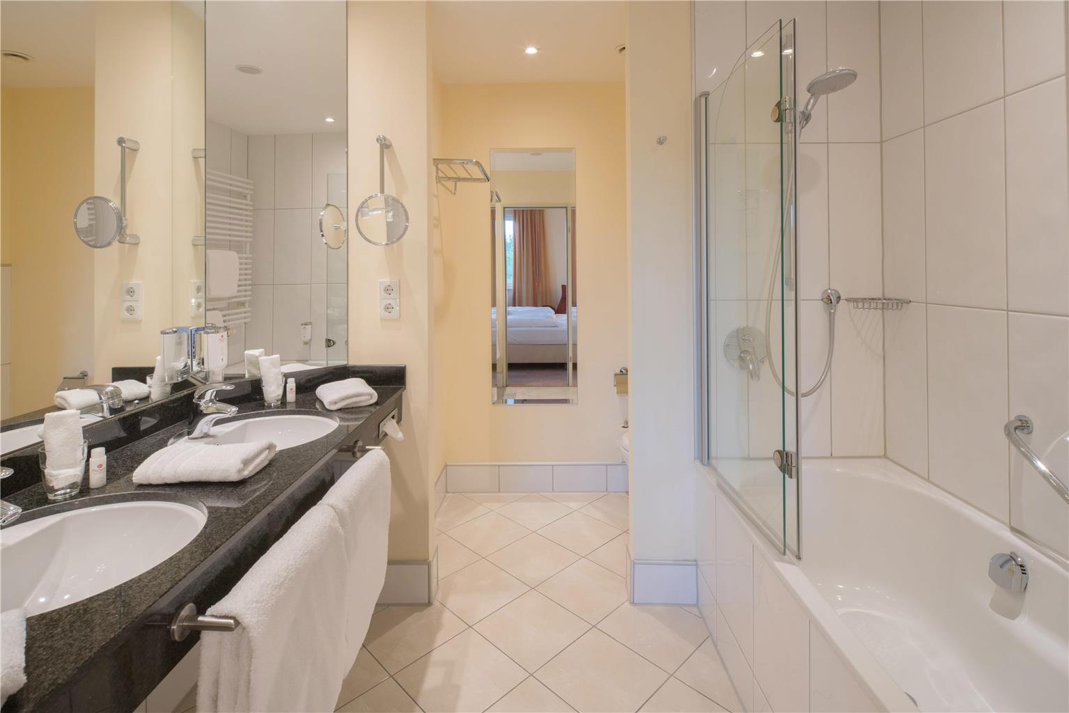 Bild 13 Best Western Premier Castanea Resort Hotel in Lueneburg