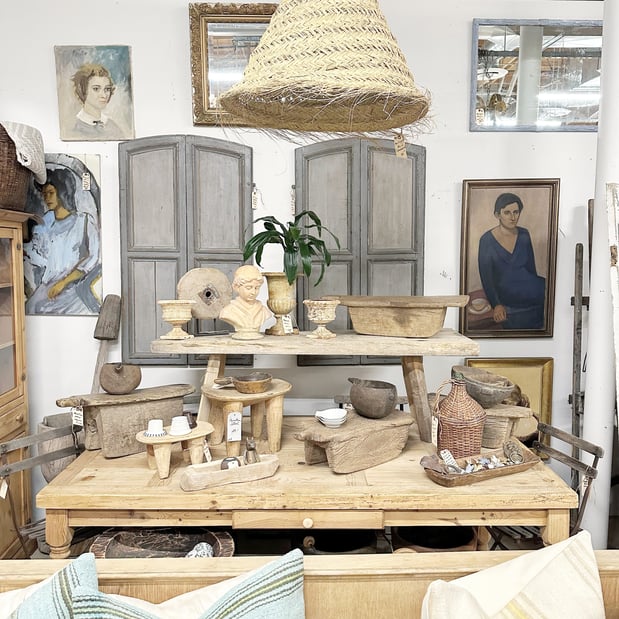 Images The Agoura Antique Mart