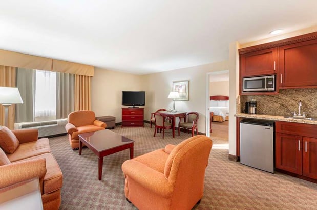 Images Best Western Plus West Covina Inn