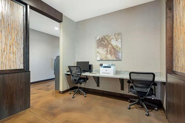 Images Best Western Plus Lakeview Hotel