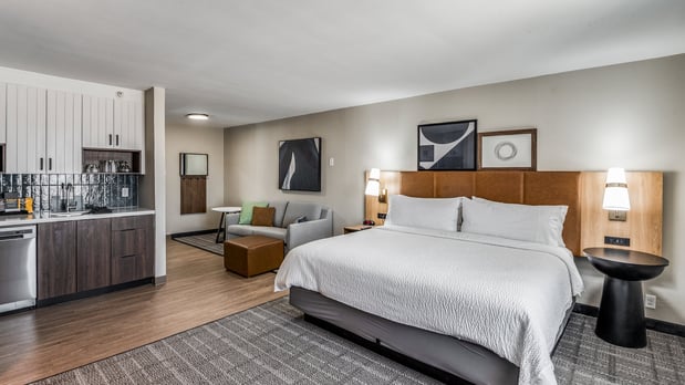 Images Staybridge Suites Dallas Market Ctr Love Field by IHG
