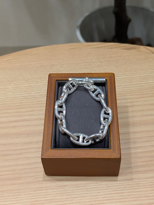 Images KOMEHYO（コメ兵）買取センタークリスタ長堀