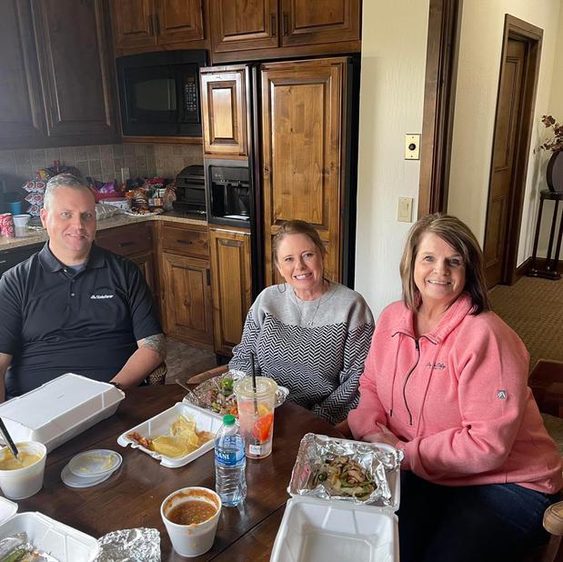 Images Terry Cavnar - State Farm Insurance Agent