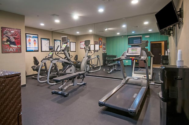 Images Holiday Inn Express & Suites Houston North InterContinental by IHG