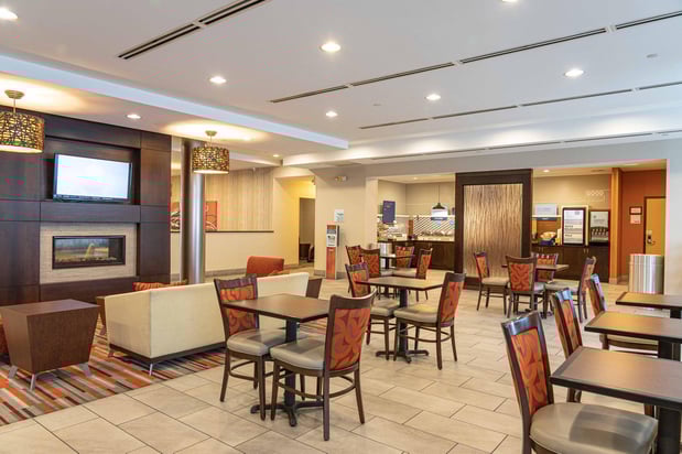 Images Holiday Inn Express & Suites Columbus - Easton Area by IHG