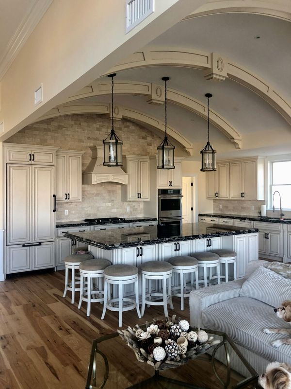 Images Taylor Made Cabinets Inc.