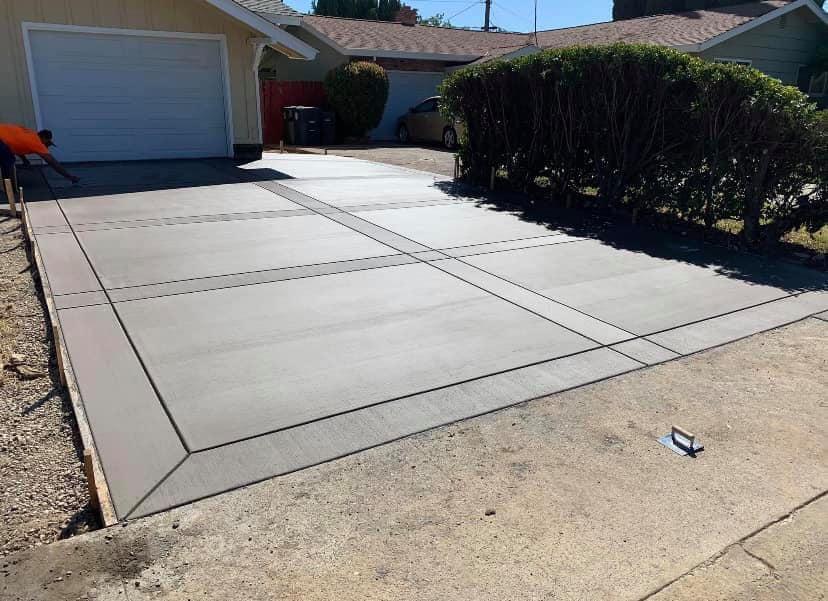 H&amp;H Concrete Specialists, LLC Logo