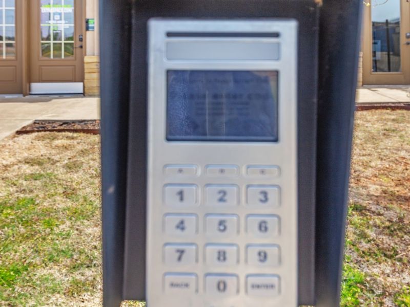 Keypad - Storage Express at 5802 NW 164th St, Edmond, OK 73013 