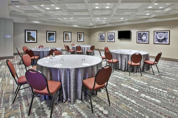 Images Embassy Suites by Hilton Columbus Airport