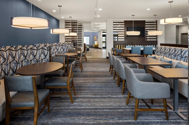 Images Holiday Inn Express Moline - Quad Cities by IHG