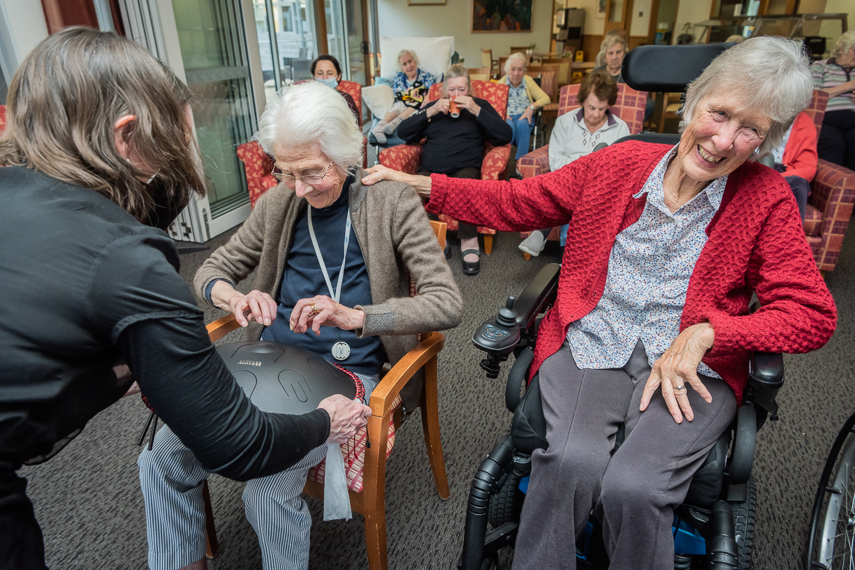 Images Uniting AgeWell Queenborough Rise Community