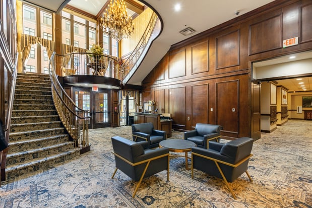 Images Cogir of West End Alexandria