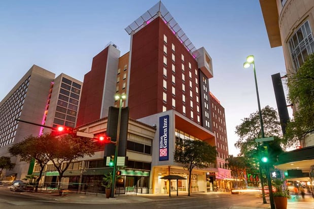 Images Hilton Garden Inn San Antonio Downtown Riverwalk