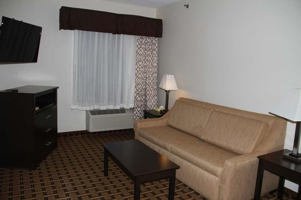 Images SureStay Plus by Best Western Coralville Iowa City