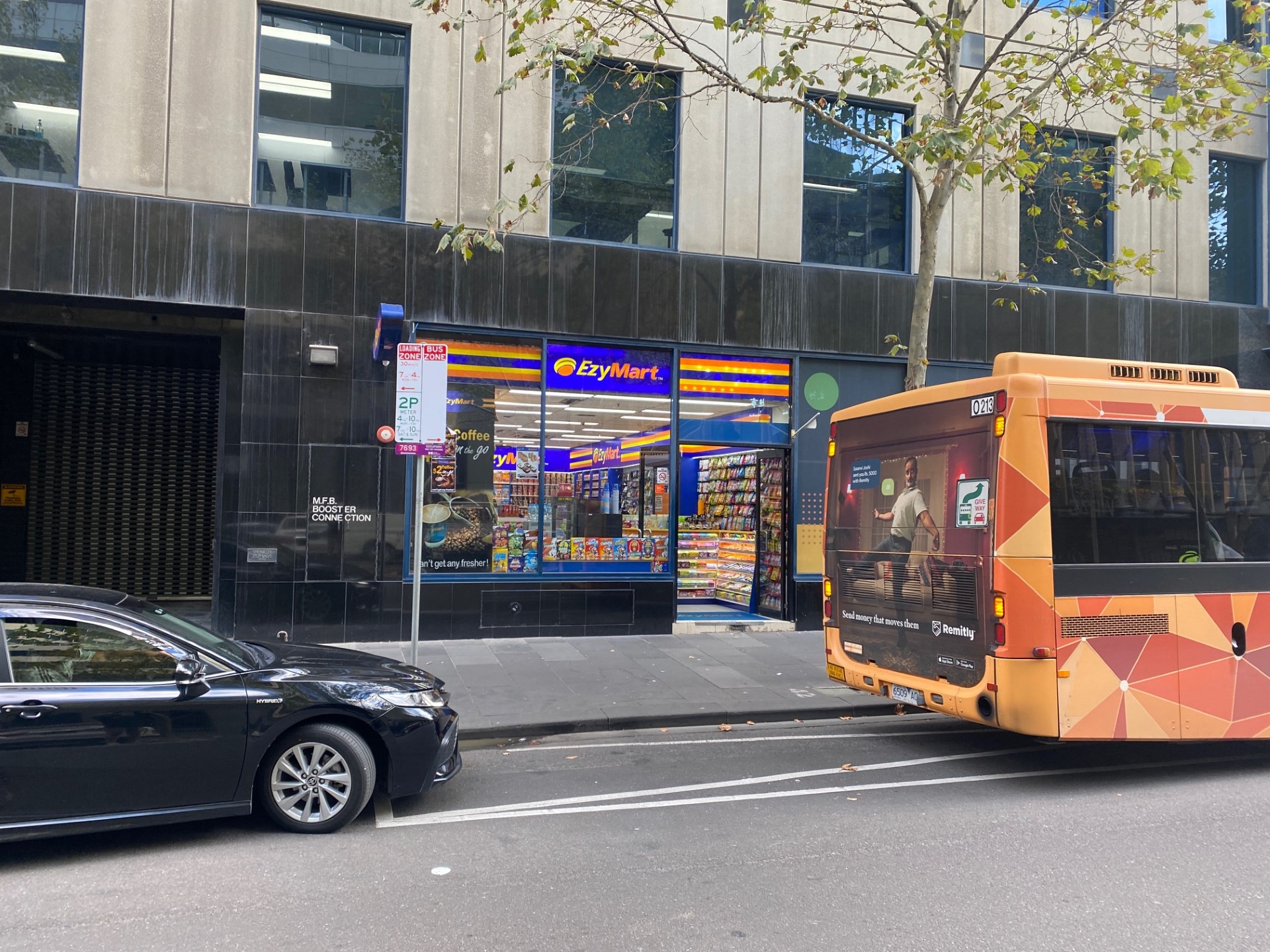 Images CoinFlip Bitcoin ATM - EzyMart 341 Queen Street (Melbourne)
