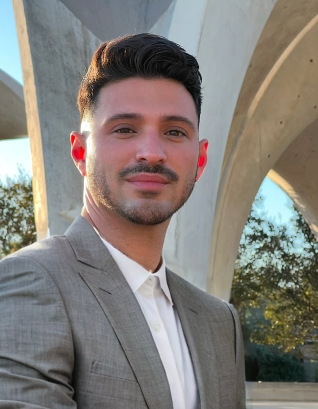 Images Steven Longoria, Counselor