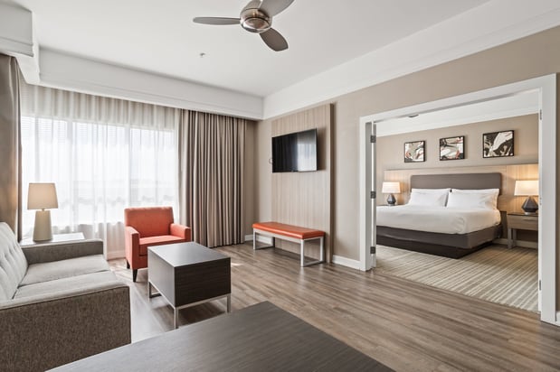 Images Holiday Inn Baton Rouge College Drive I-10 by IHG