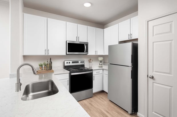 Images Camden Spring Creek Apartments