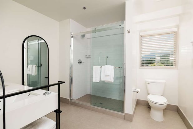 Images Waynesville Inn and Golf Club, Tapestry Collection by Hilton