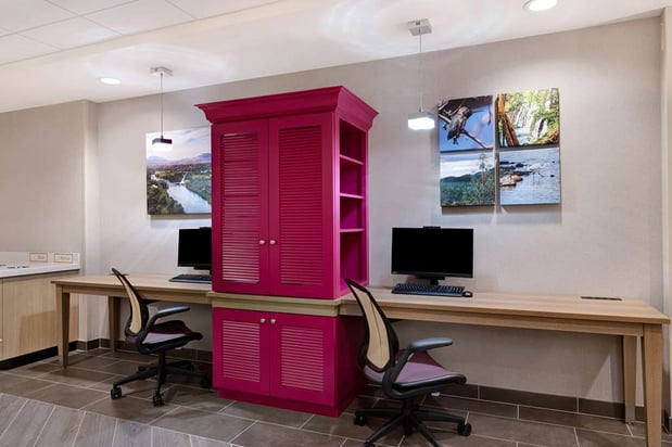 Images Home2 Suites by Hilton Redding