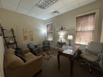Images LifeStance Therapists & Psychiatrists Kennesaw