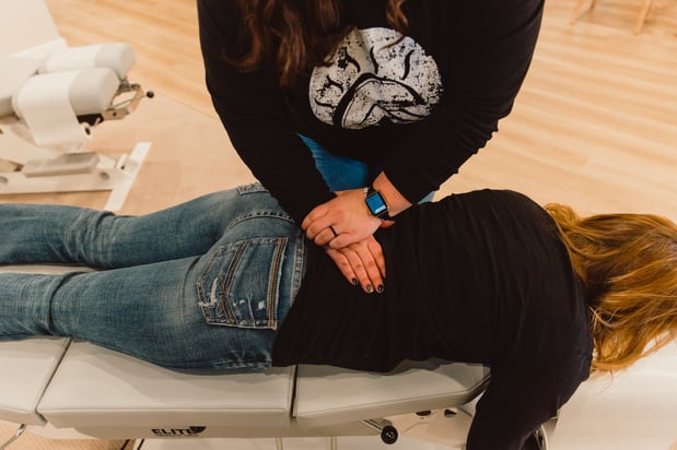 Images 100% Chiropractic - Newington