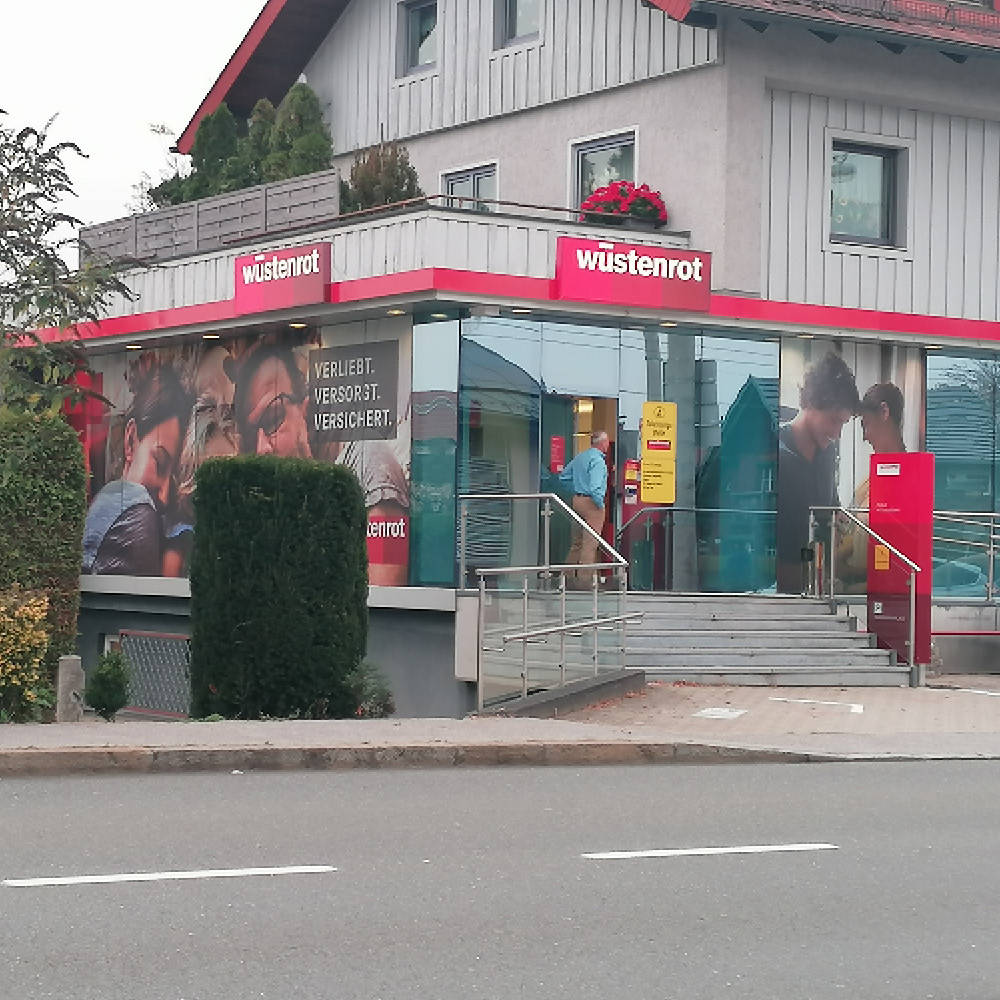 Wüstenrot Filiale mit Zulassungsservice Münchner Bundesstr., Münchner Bundesstr. 43 in Salzburg