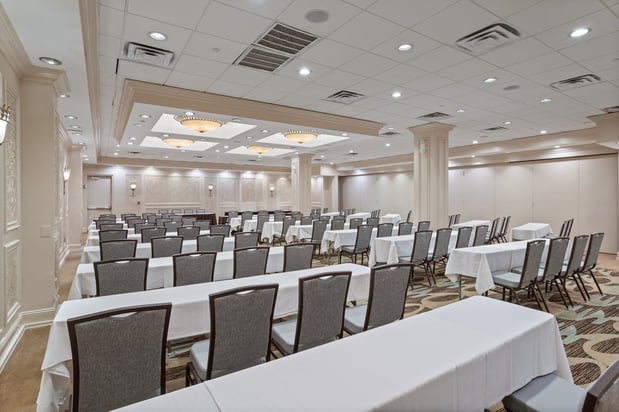 Images Crowne Plaza Executive Center Baton Rouge by IHG