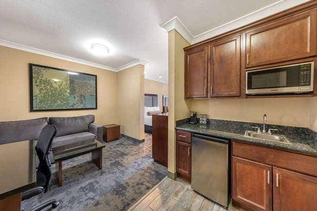 Images Best Western Plus Avita Suites