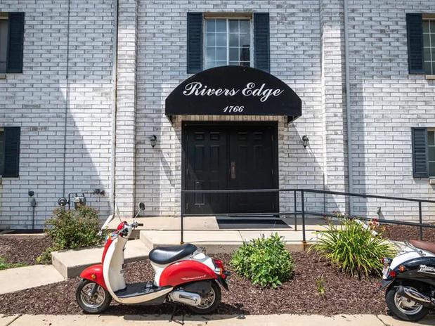 Images Rivers Edge Apartments