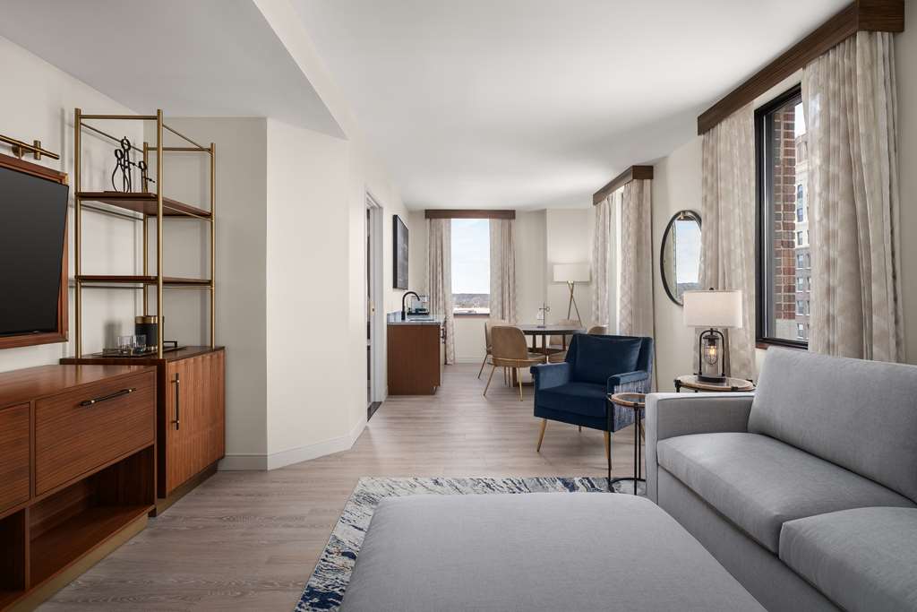 Guest room