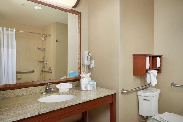 Images Hampton Inn & Suites Salem