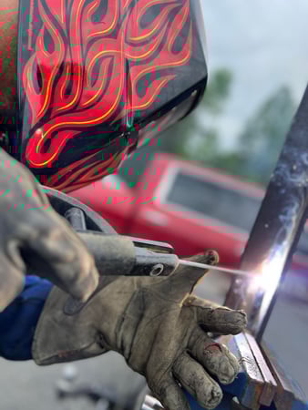 Images L.E. Mills Welding & Commercial Truck Repair