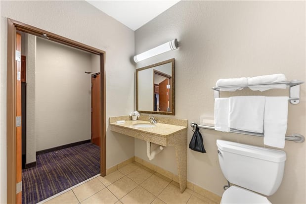 Images Best Western Plus San Antonio East Inn & Suites