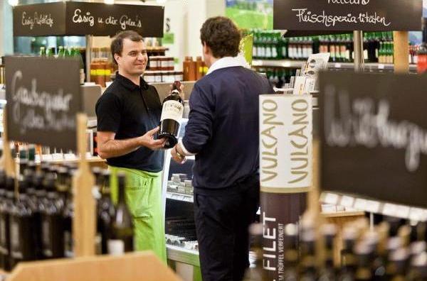 Vinofaktur Genussregal Südsteiermark, An der Mur 13 in Vogau