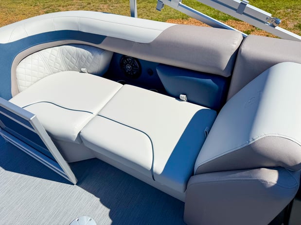 Images Happy Holiday Travel Inc