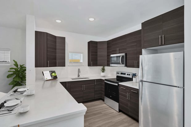 Images Camden College Park Apartments