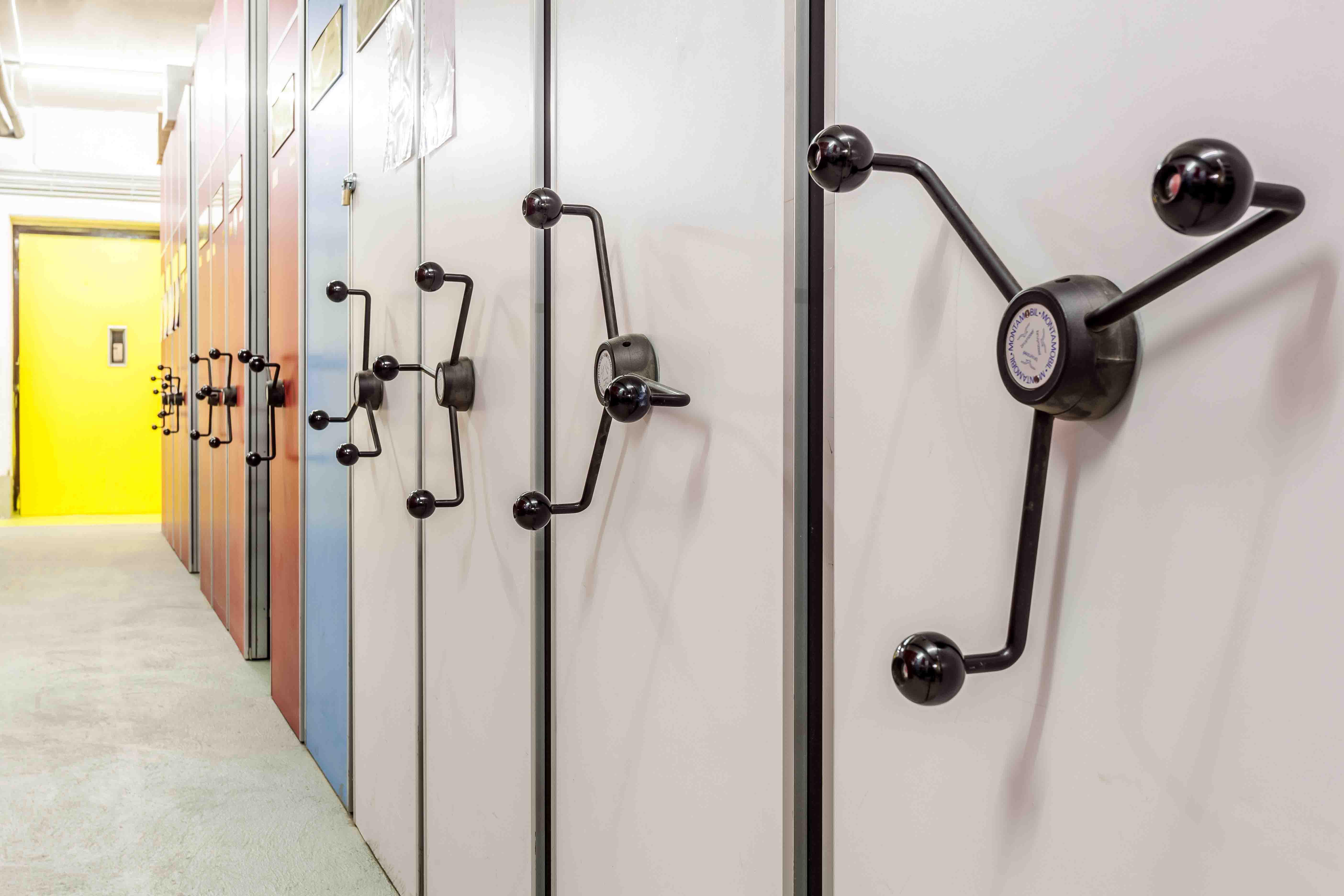 Bartsch & Weickert Lagerhausgesellschaft mbH & Co. KG, Koppersstr.  22 in Düsseldorf