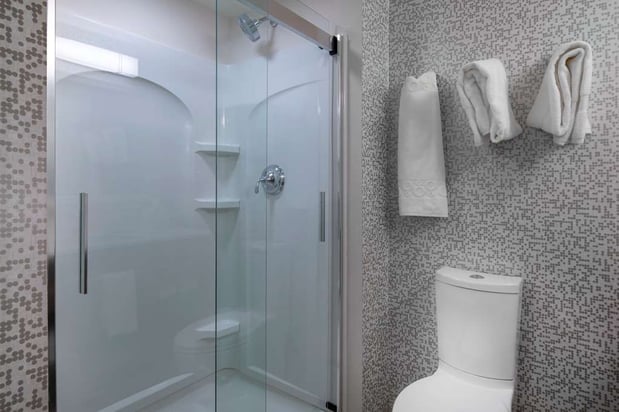 Images Home2 Suites by Hilton Wayne