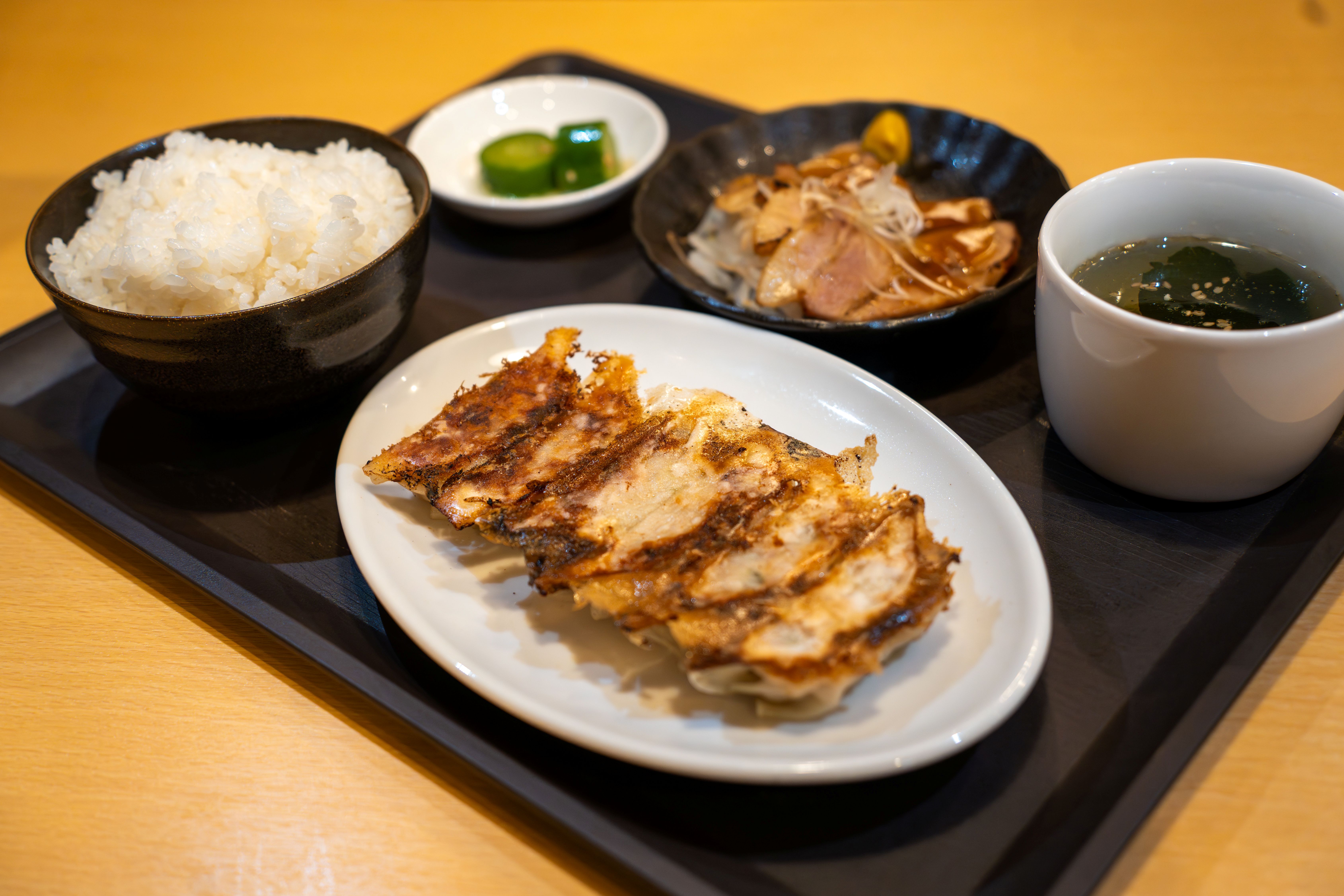 Images あの餃子家