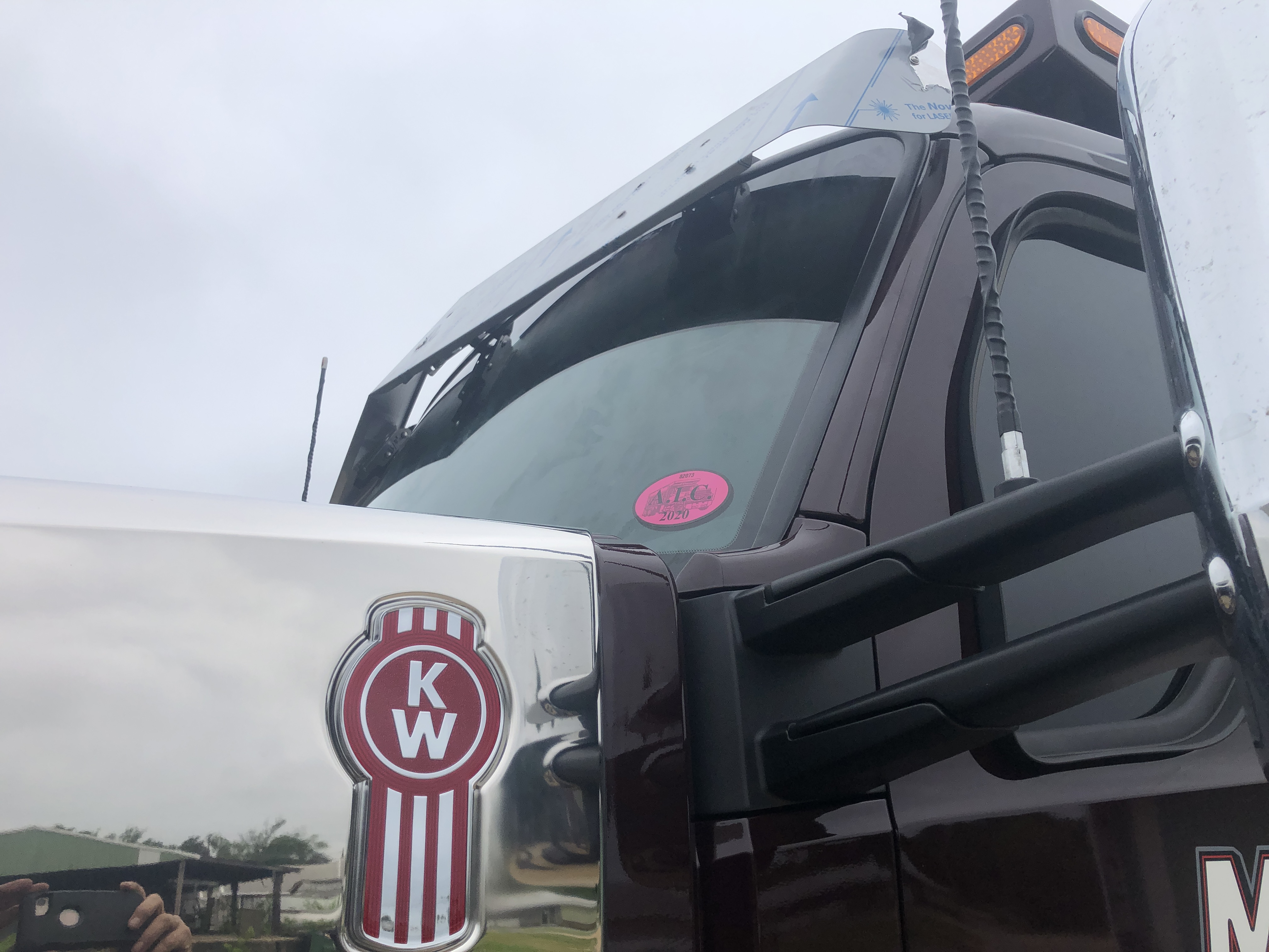 Mike's Custom Truck Accessories